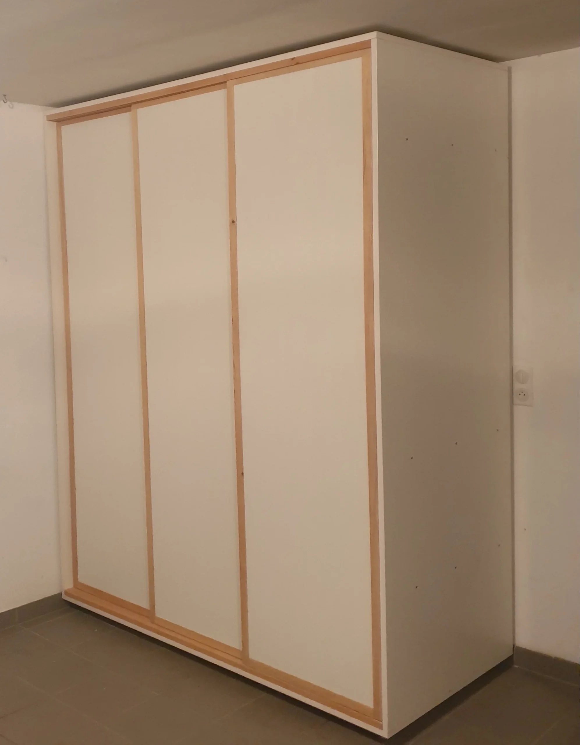 Placards muraux garage avec portes - Rangement sur-mesure Neubourg